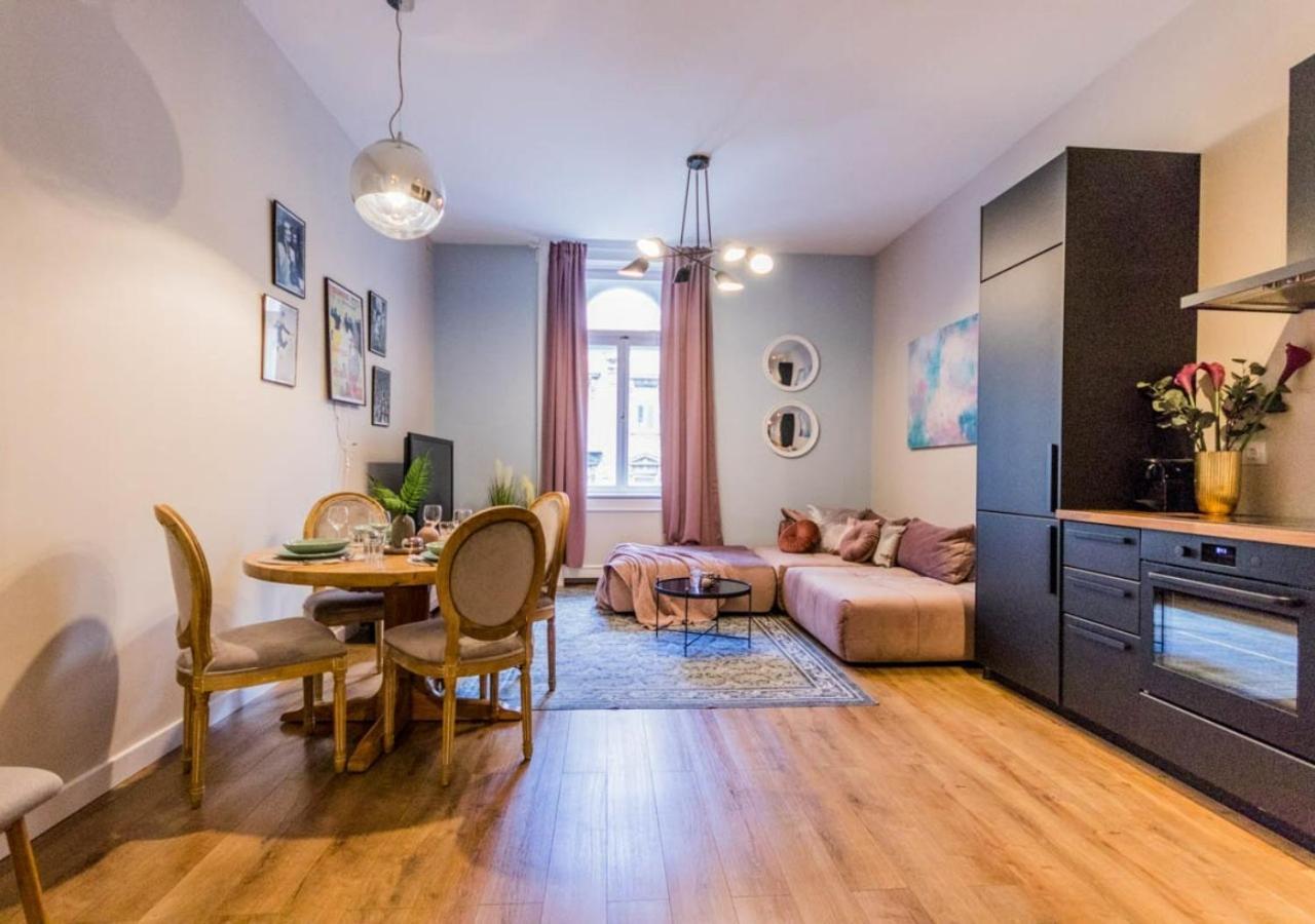 Budapest True Gem Downtown Next To Synagogue And Gozsdu Garden Area المظهر الخارجي الصورة